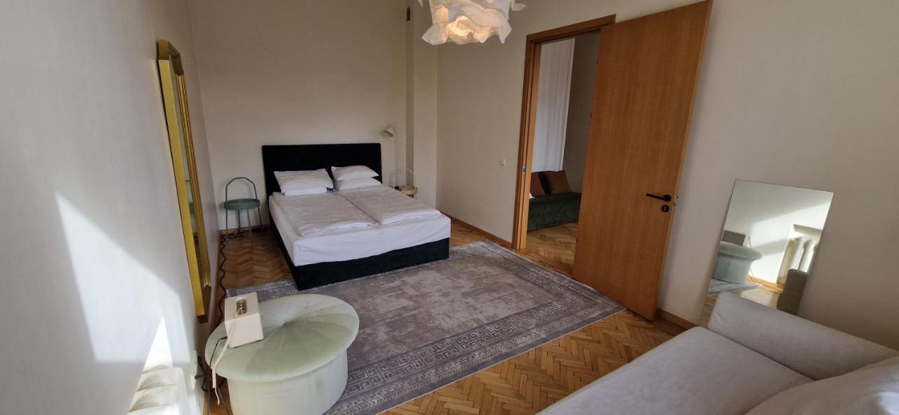 Tyzen39&38 Luxury Apartment VNO Kültér fotó